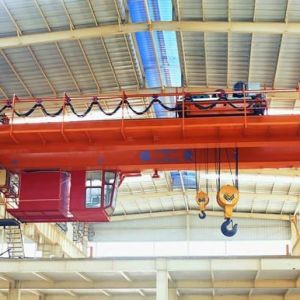 ͨ�Ø�ʽ���ؙC(j��)�������ܸ����܃�(y��u)Խ�m�÷����V